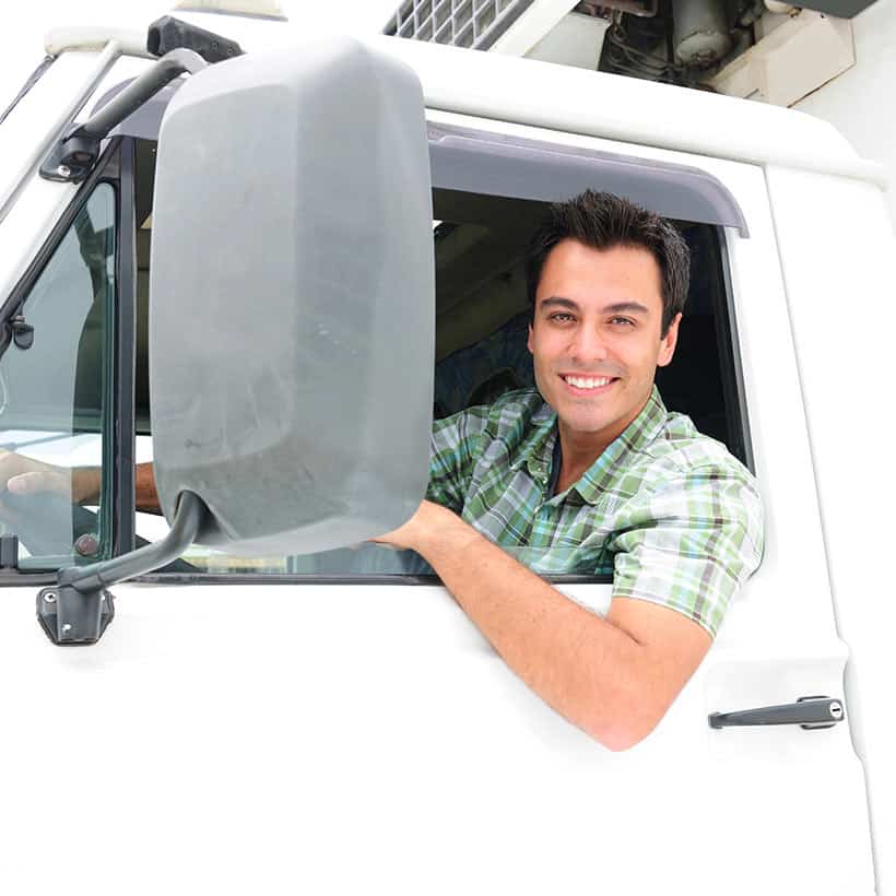 Affrétement porteurs en semi-remorques bâchés LM Distribution | Spécialiste de location de camions avec conducteurs pour vos transports de marchandises par camion en Loire Atlantique et toute la Bretagne, Vannes, Nantes, Quimper, Brest